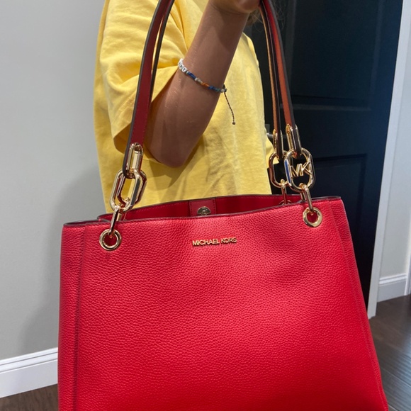 Michael Kors Purse - Picture 7 of 7